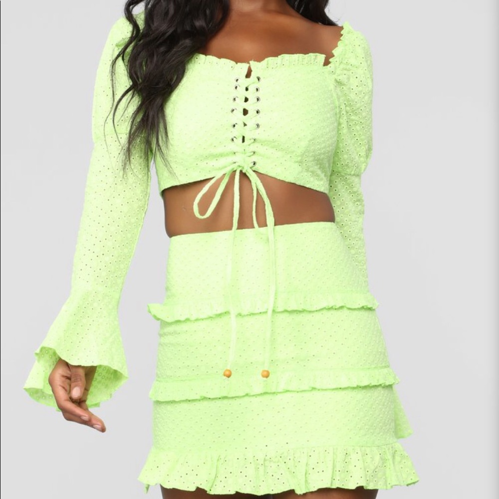 Matching neon set